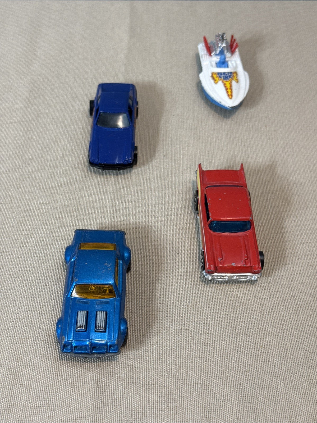 Vintage Matchbox Superfast Off The Road Carry Case Gift Set w/12 Cars 1970s
