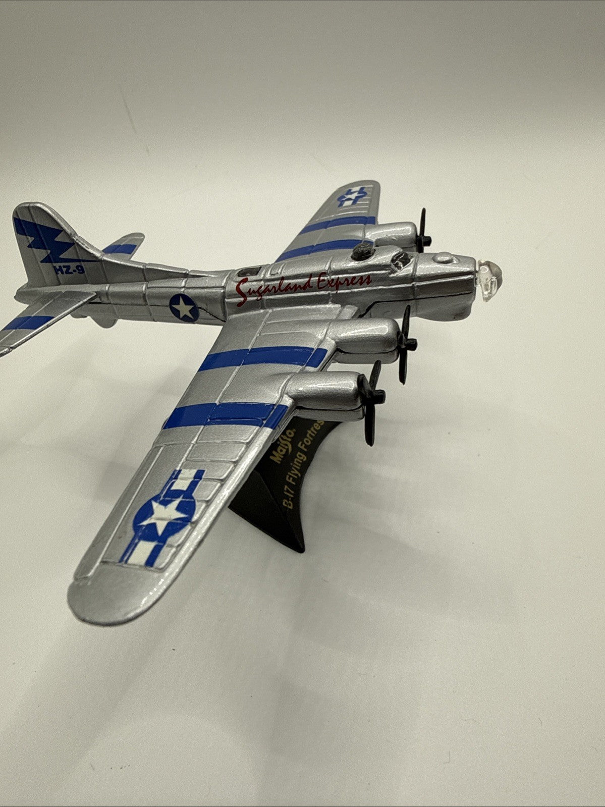 Boeing B-17 Flying Fortress Sugarland Express Diecast Replica with Stand Maisto