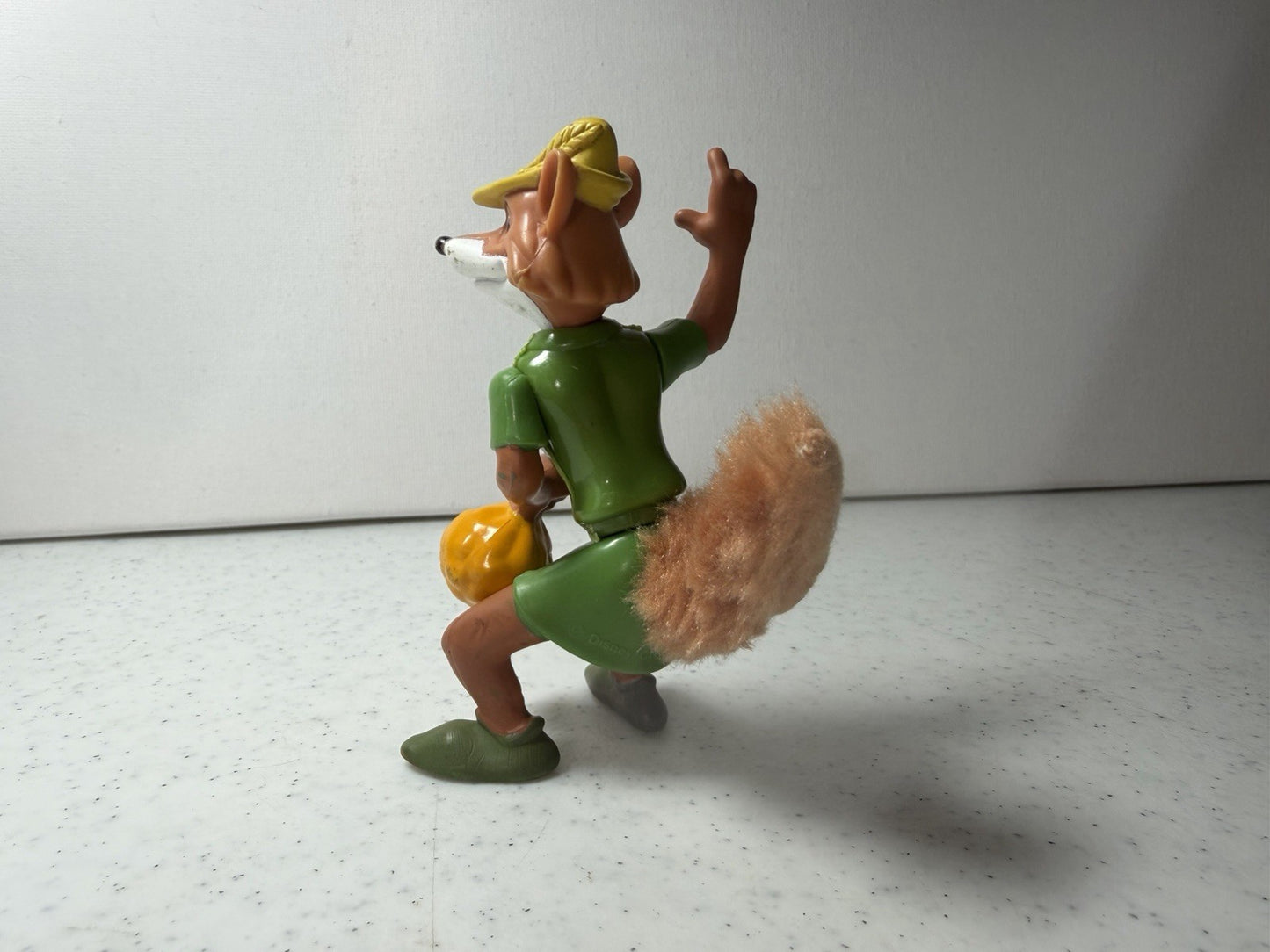 Vintage 1995 Disney Robin Hood Happy Meal Figure Fox Gold Sack McDonalds Toy