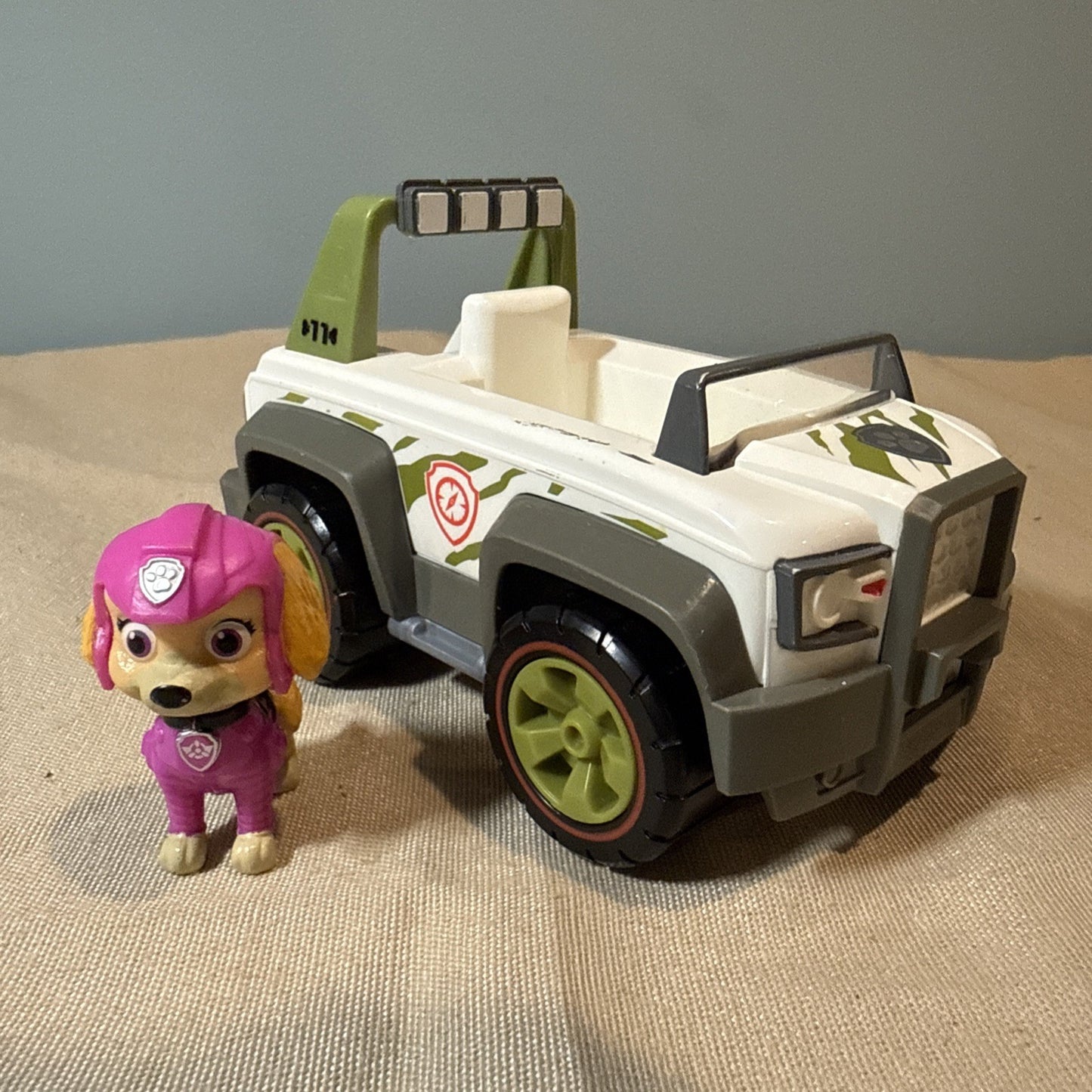 Lot Of Paw Patrol Vehicles Figures Mixed Characters Toy Bundle Pink Dragon