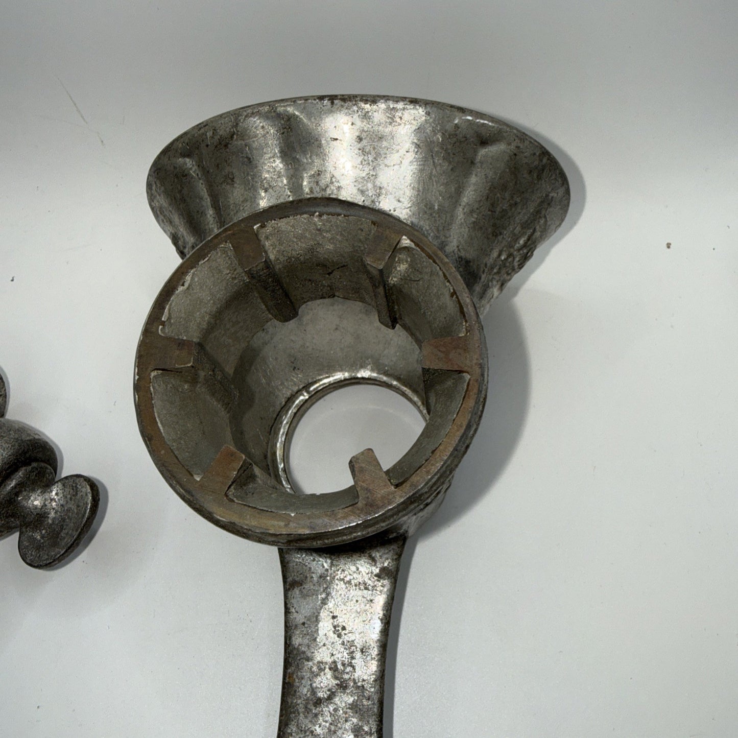 Vintage E.C. Simmons Keen Kutter Cast Iron Meat Grinder Food Chopper KK21/2