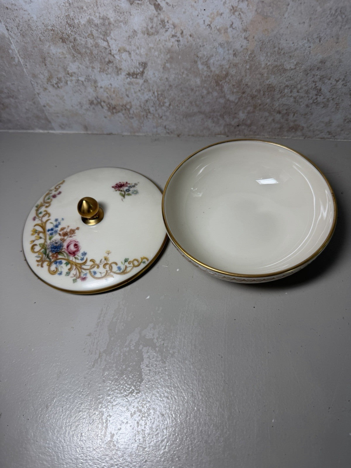 Lenox Queens Garden 5 Piece Lot Vases Covered Dish Salt Pepper Shakers Floral