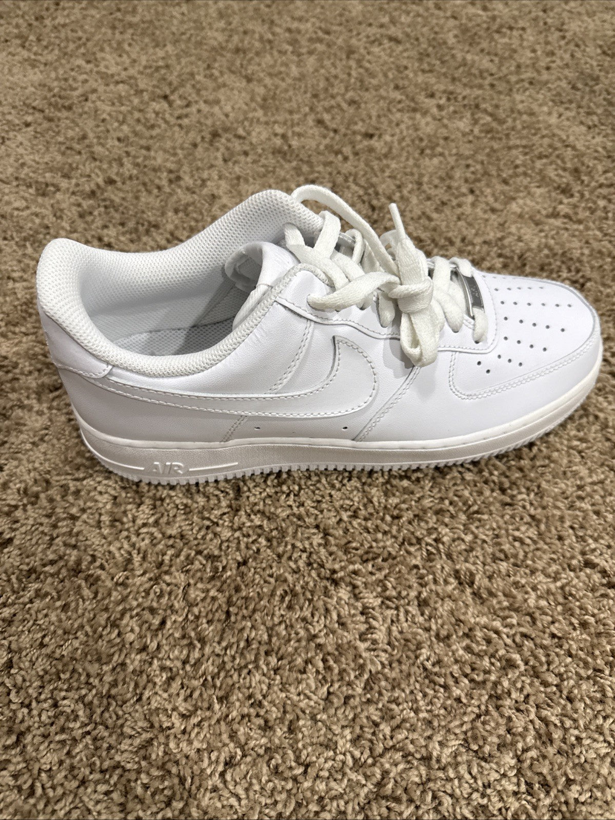 Nike Air Force 1 Low White Size Women's Sneakers DD8959 100 - Size 10.5