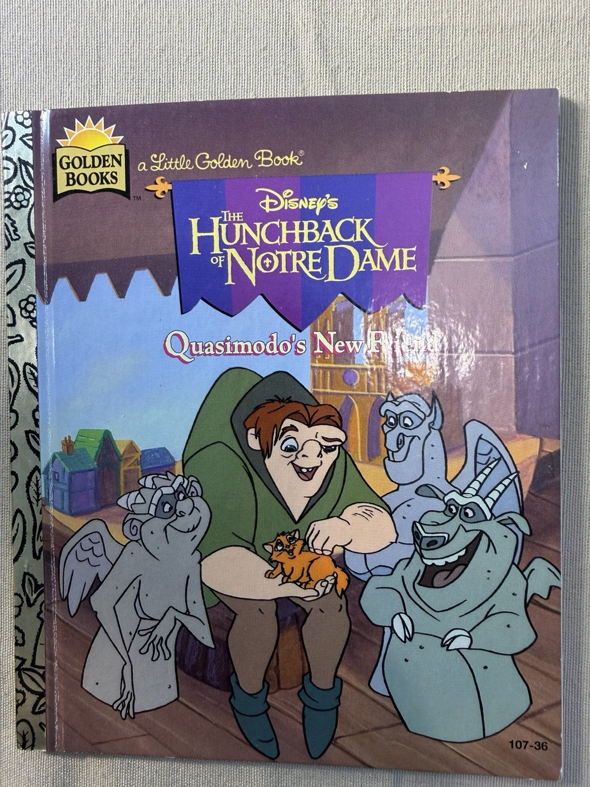 Vintage Disney Hunchback Notre Dame Comics Burger King Figures Toy Collection