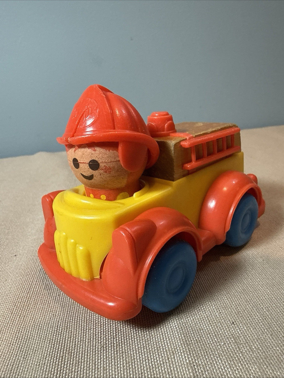 Vintage 1975 Mattel Power Putt Putt Fire Truck 9229 Hardwood Preschool Toy NOS