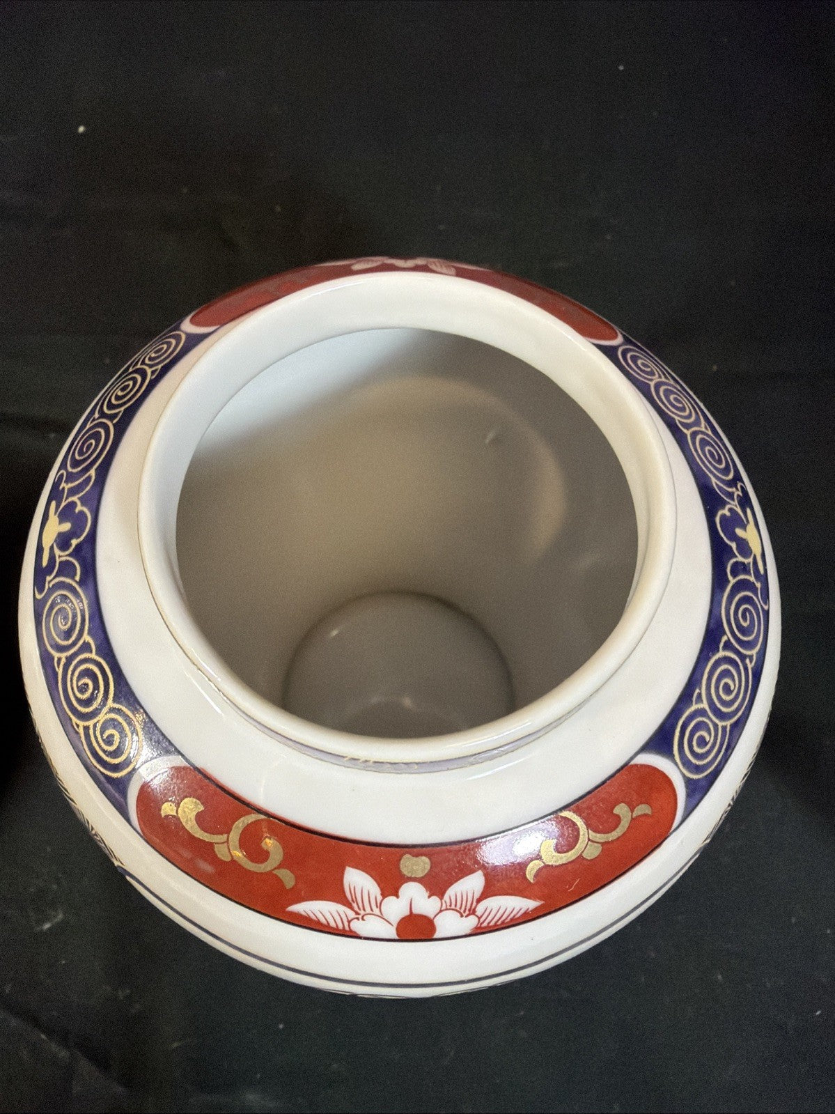 Toyo Ko Imari Ginger Jar Porcelain Floral Japan Decorative 8"