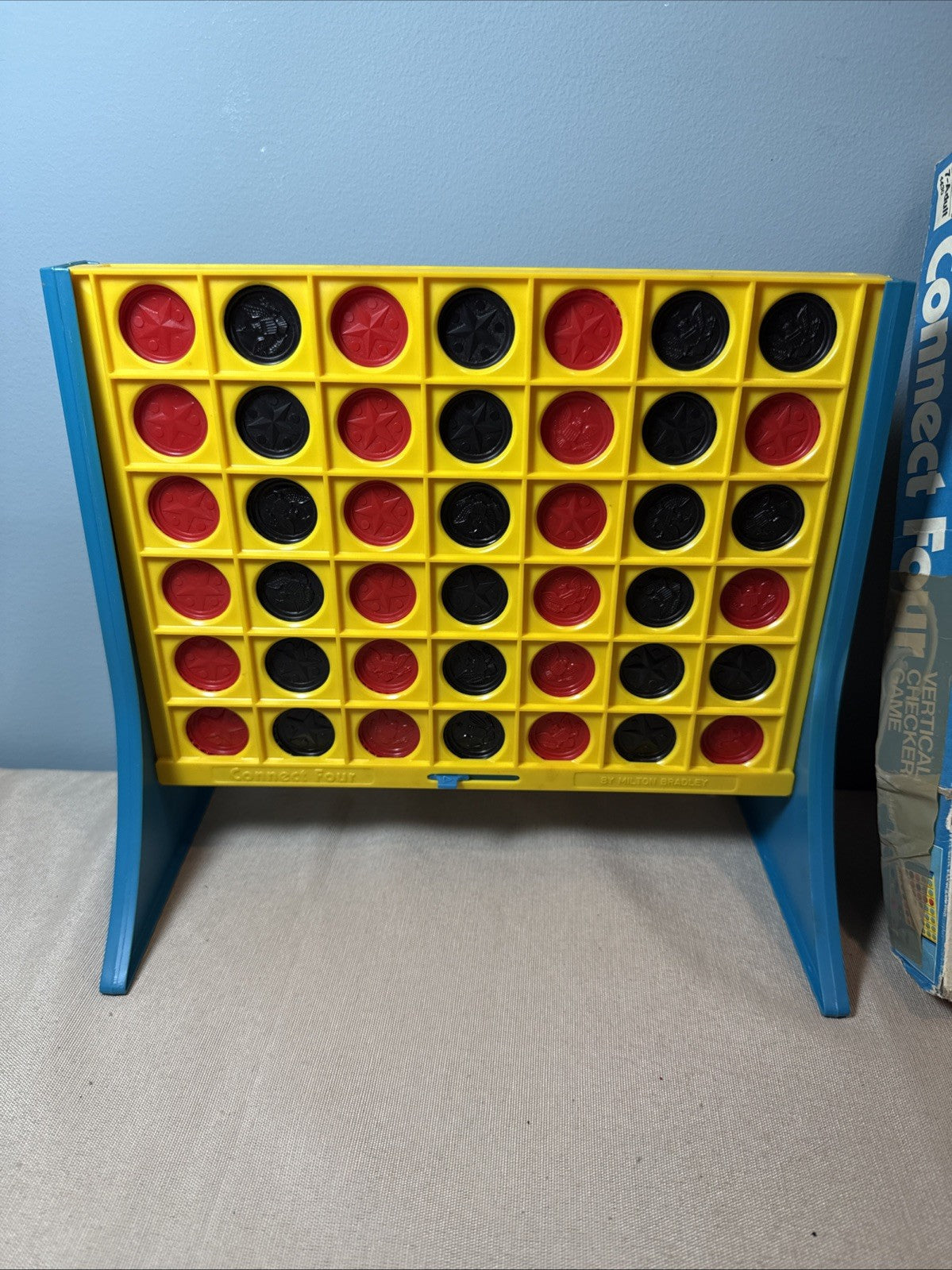 Vintage 1974 Connect Four Game Complete. See Description