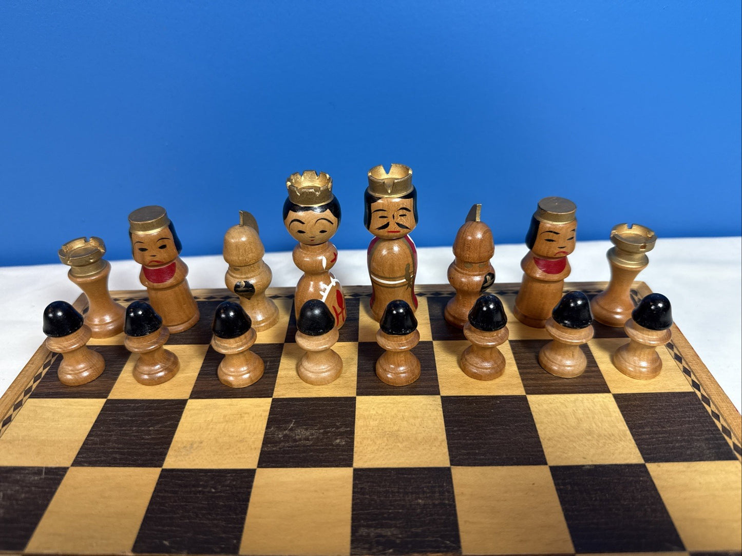 Vintage Japanese Kokeshi Wood Chess Set Hand Painted Pieces Folding Board Boxes