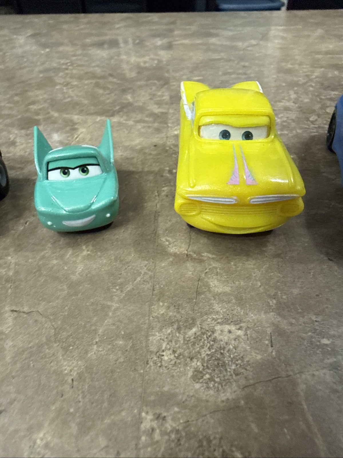 Disney Pixar Cars Toy Lot Of 6 Lightning McQueen Mater Sally Wingo Flo Boost