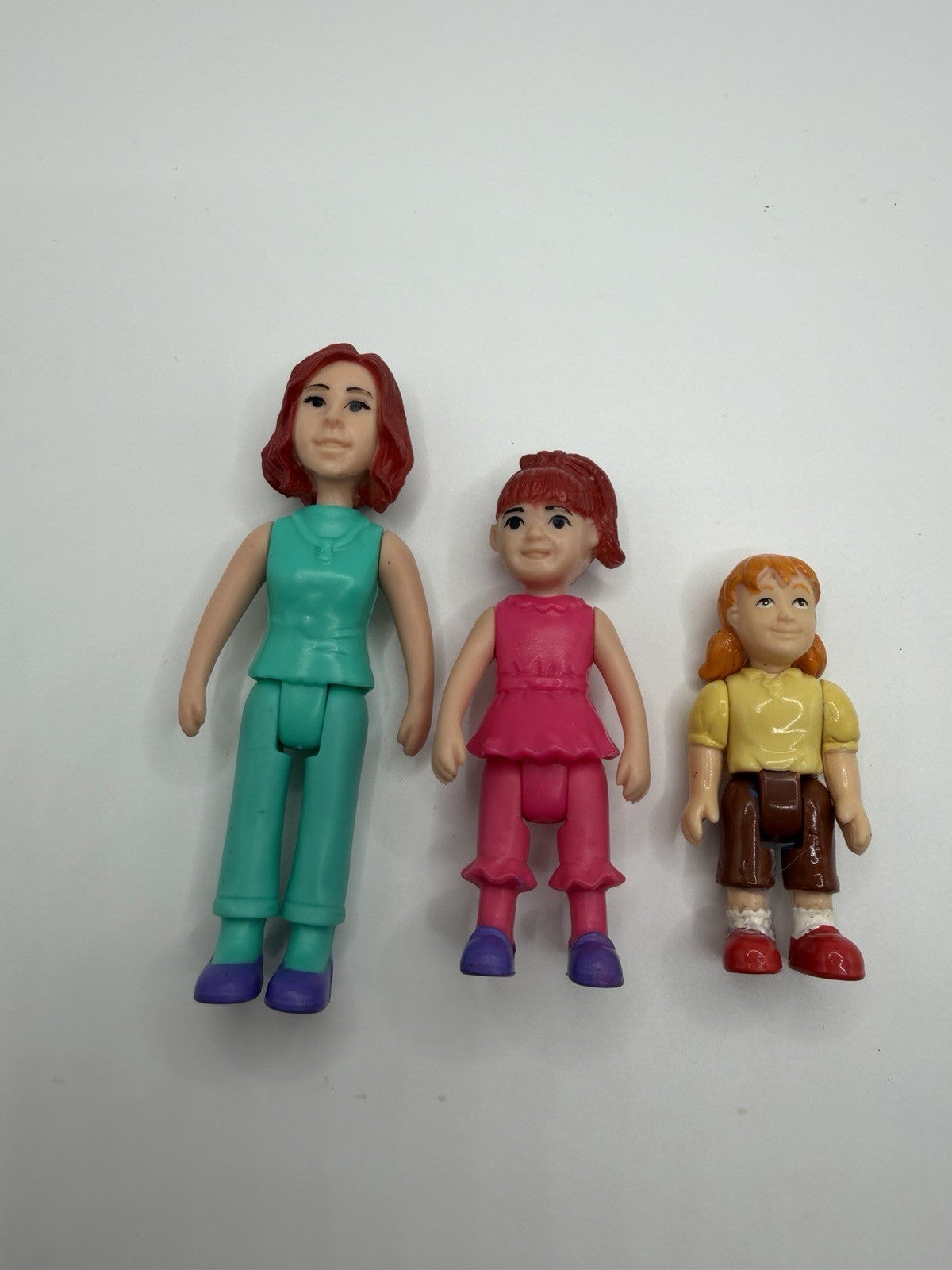 Kid Connection Dollhouse Family Figures Mom Mother Children Kids Toy Lot of 5