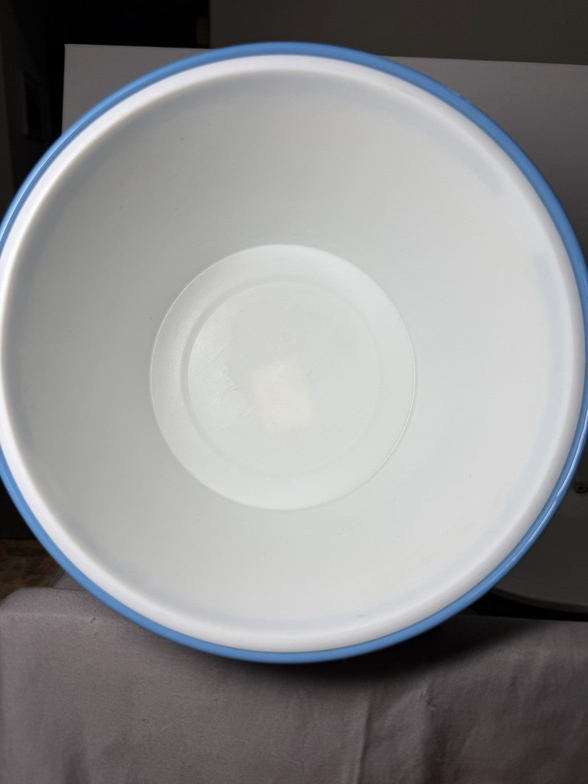 Vintage Midcentury Seagram’s Gin Ice Bucket Barware Blue & White Advertising