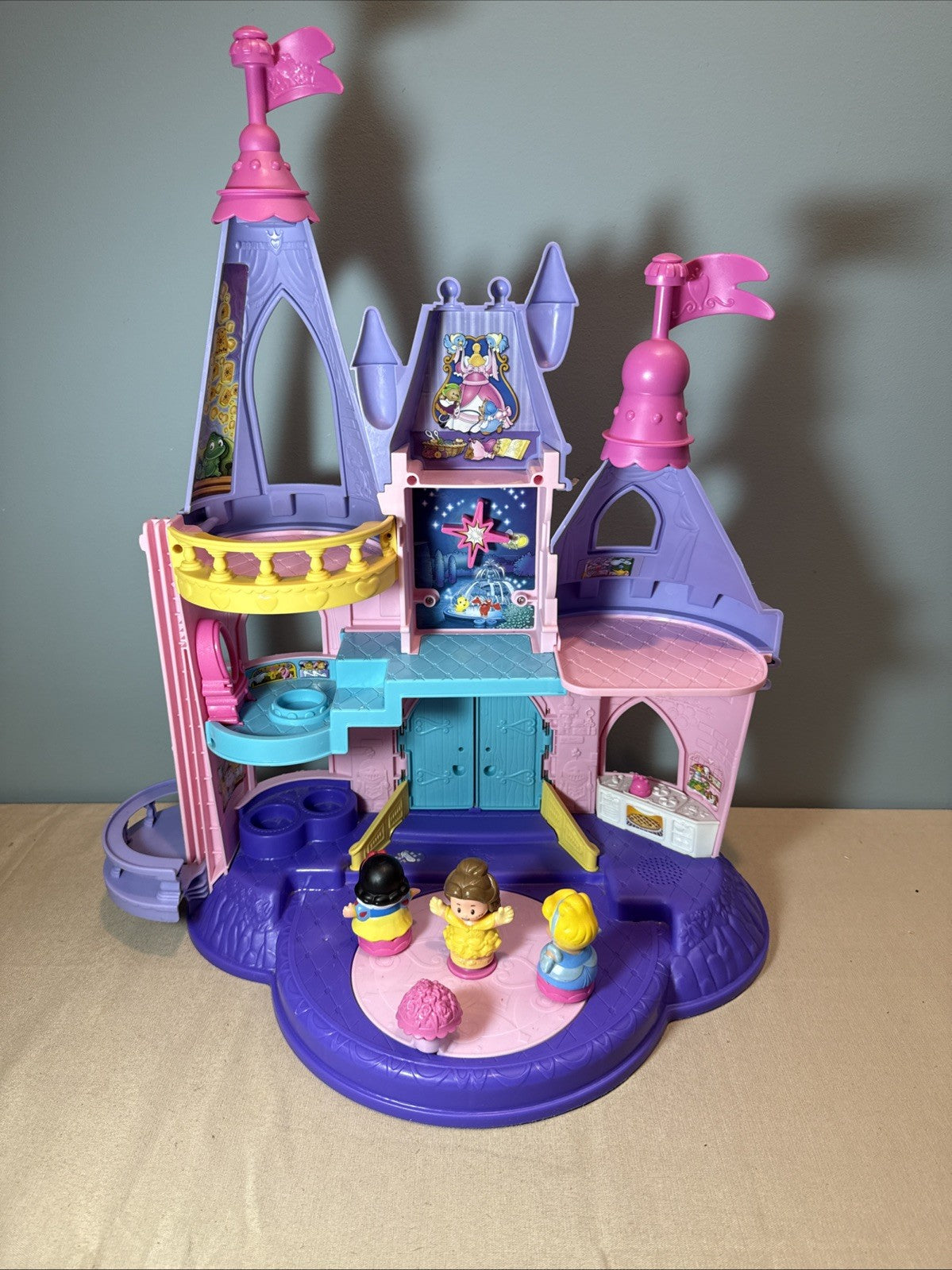 Fisher Price Little People Disney Princess Palace Castle Playset Complete+ extra