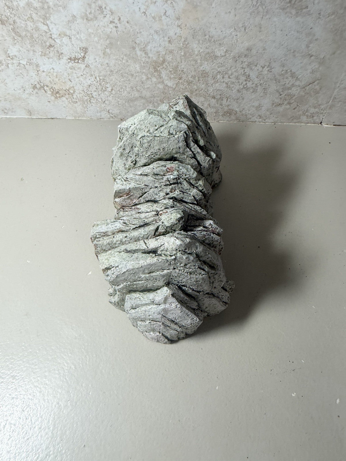 Aquarium Decorations Resin Rock Cave Coral Driftwood Plants Fish Tank Lot of 5