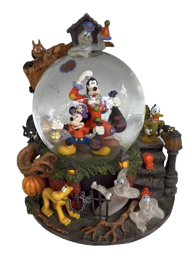 Disney Halloween Snow Globe Mickey Minnie Goofy Musical Lighted Ornament Spooky