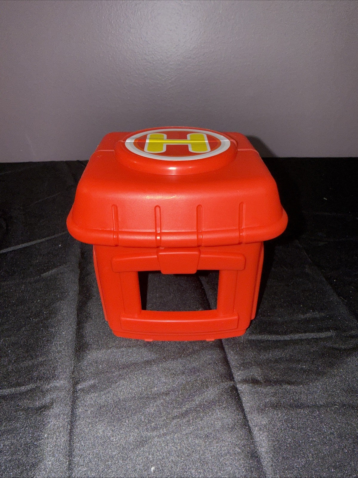 2021 Keenway Metro Force Fire Station Playset Helipad - Incomplete