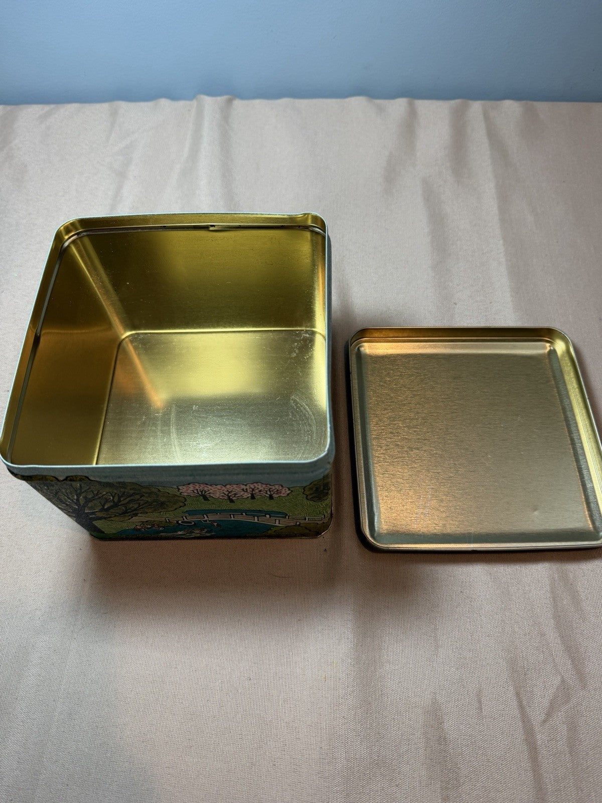 Vintage Morley Candy Makers Collectors Square Tin Detroit Michigan Candy Box