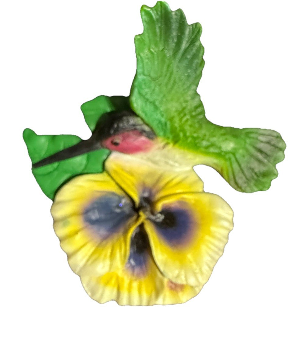 Hummingbird Nature Wildlife 3D Rubber 3” X 3-1/2” Refrigerator Fridge Magnet