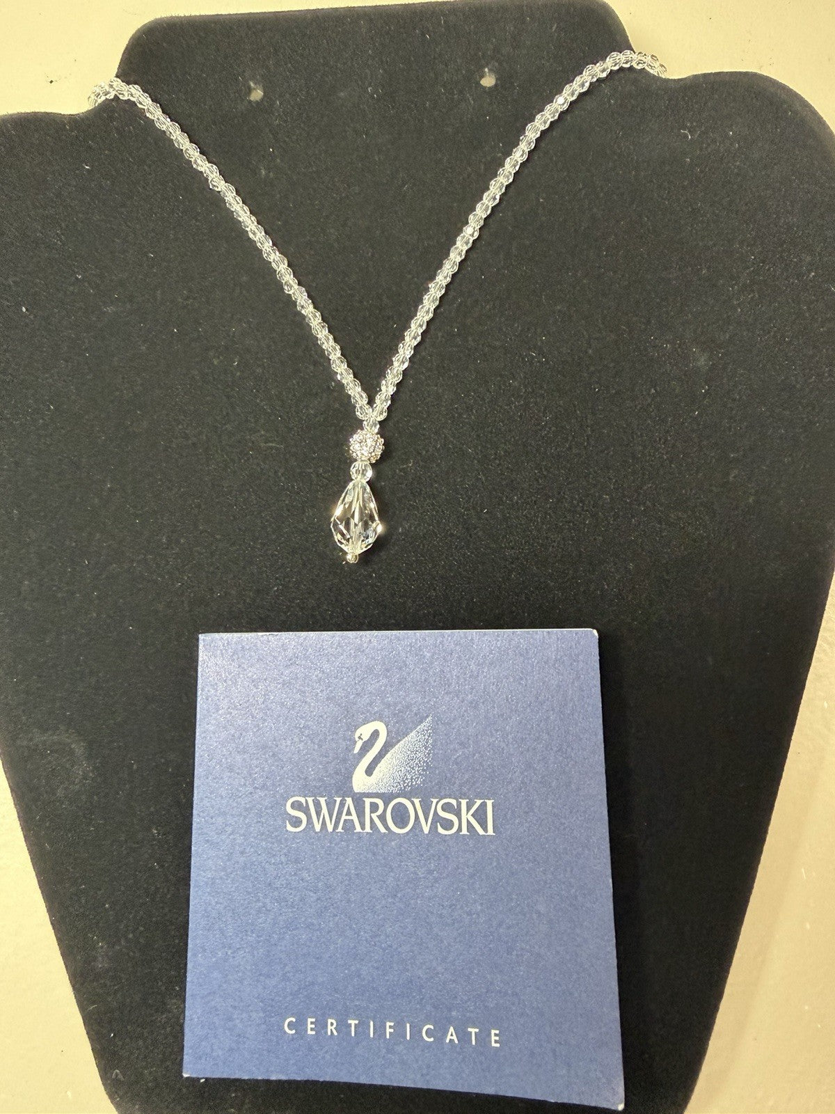 Swarovski Crystal Pendant Necklace Teardrop Silver Tone Chain Certificate Box
