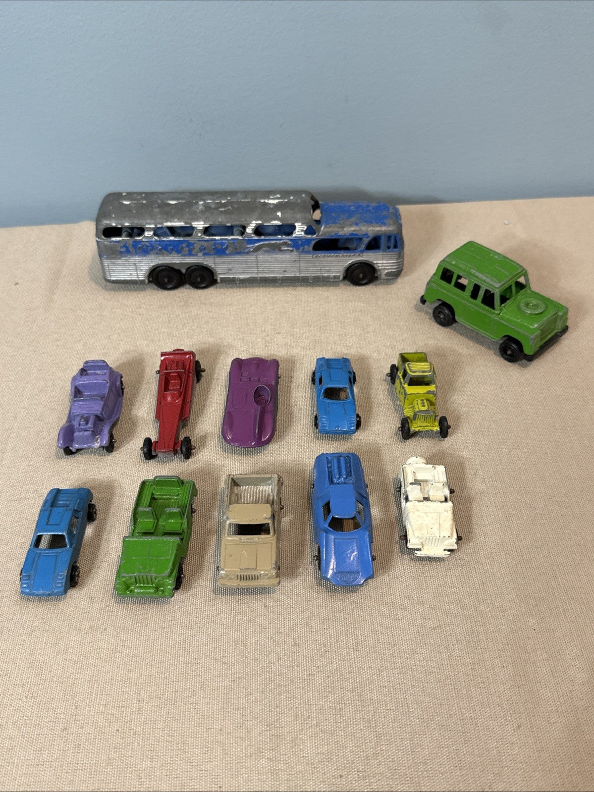 Vintage Tootsietoy Diecast Cars Lot of 12 Dragster Jeep Land Rover Greyhound Bus
