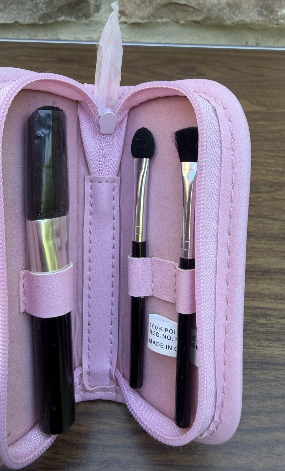 Avon Lace Brush Set Pink Black Cosmetic Makeup Brushes Case Vintage Beauty