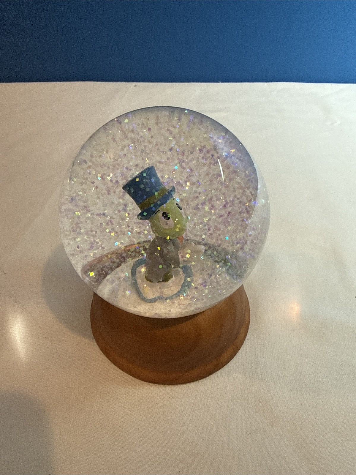 First Limited Edition Disney Crystal Snow Globe Jiminy Cricket Pinocchio Vintage