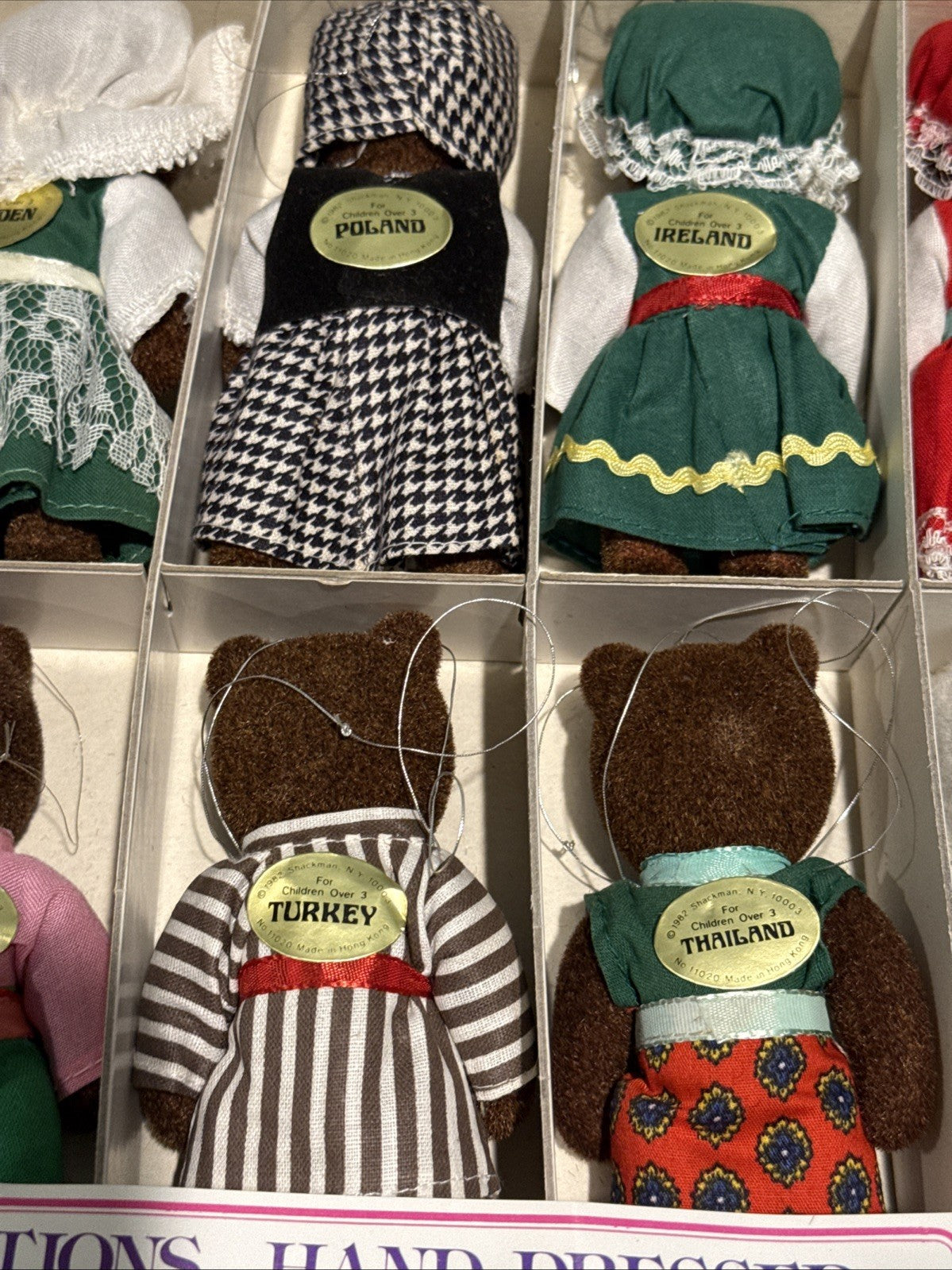 Vintage Shackman Teddy Bears Of All Nations Set 12 Flocked Bears 1982