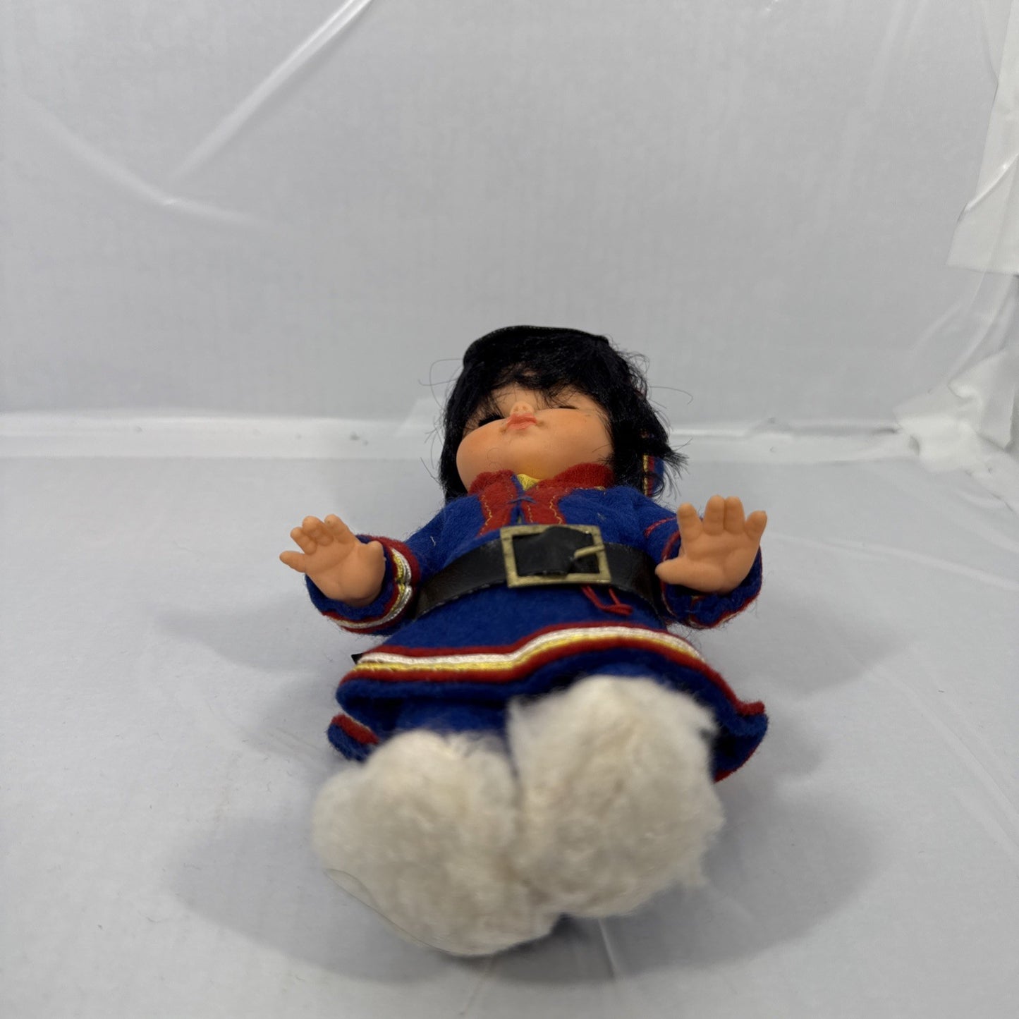 Vintage GDR Ari Doll Sami Lapland Costume Sleep Eyes East Germany 9"