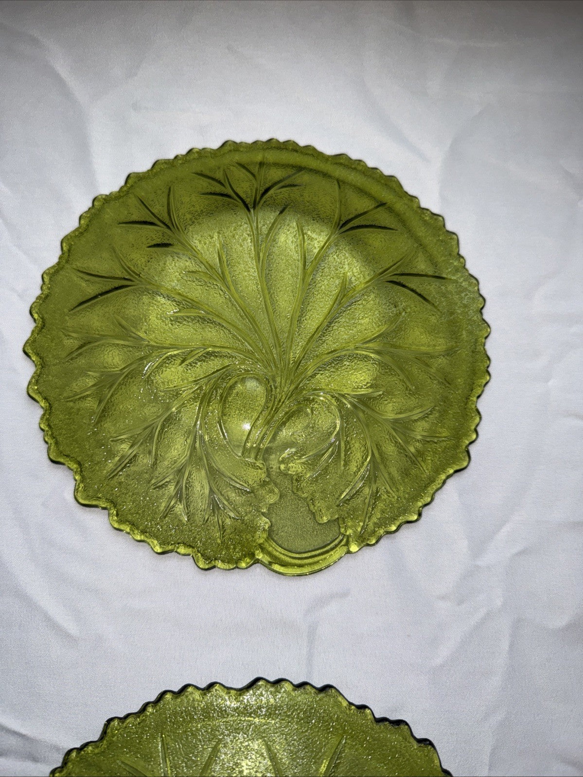 Indiana Glass Tree of Life Avocado Green 8.5" Plates Set of 6