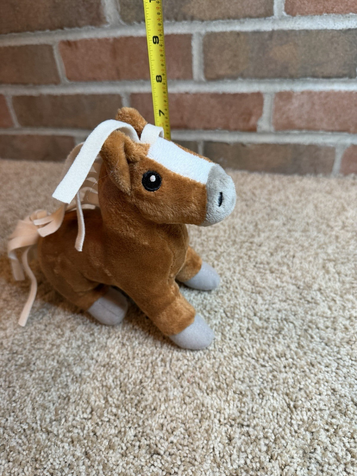 Melissa Doug Horse Show Plush Horse Figure Manual Kids Pretend Play Toy Set