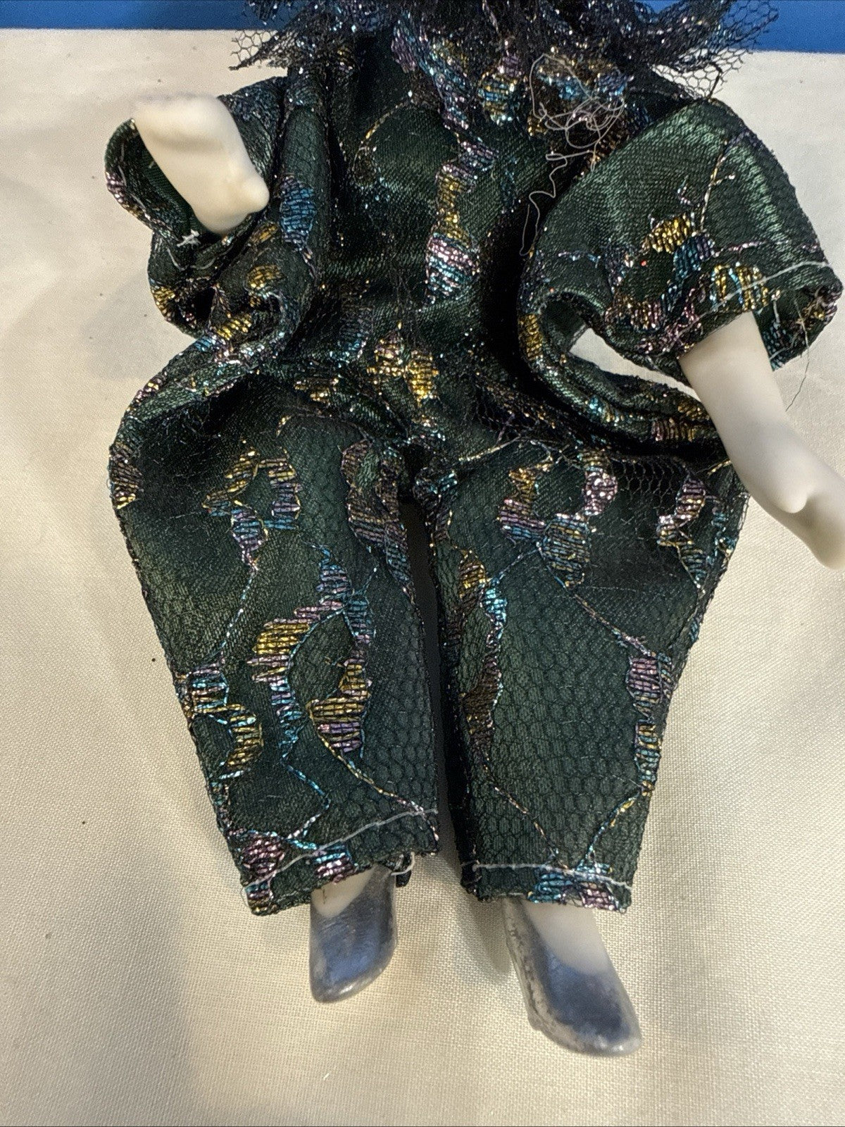 Geppeddo Porcelain Doll  Jester  Vintage Clown Harlequin Mardi-gras Sitting 6”