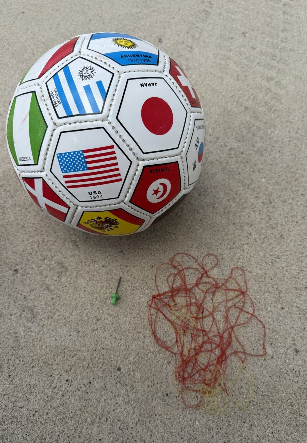 Vintage 1994 World Cup USA Souvenir Soccer Ball International Flags NOS