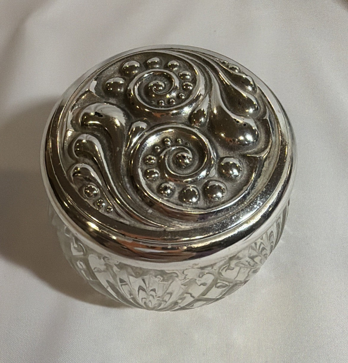 Mini 3.5 Inch Hand Painted Ceramic Pottery & Cosmetic Jar Mini Vase Lot