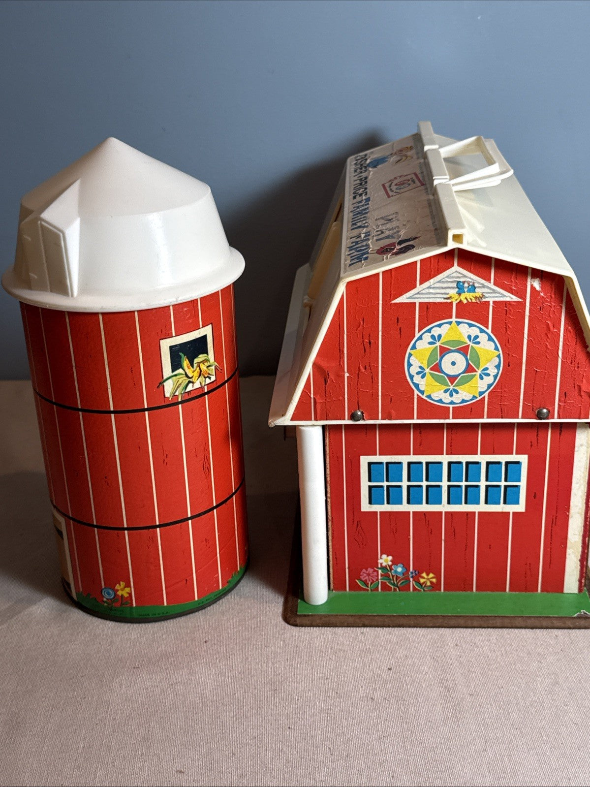 Vintage Fisher-Price Play Family Farm Set #915 Barn Silo Tractor Incomplete