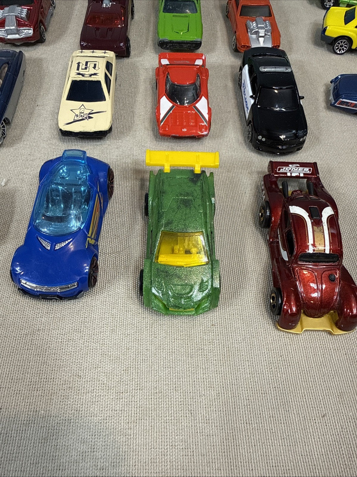 Vintage 1998 Hot Wheels 48 Car Blue Collector Case with 43 Diecast Cars 2000s