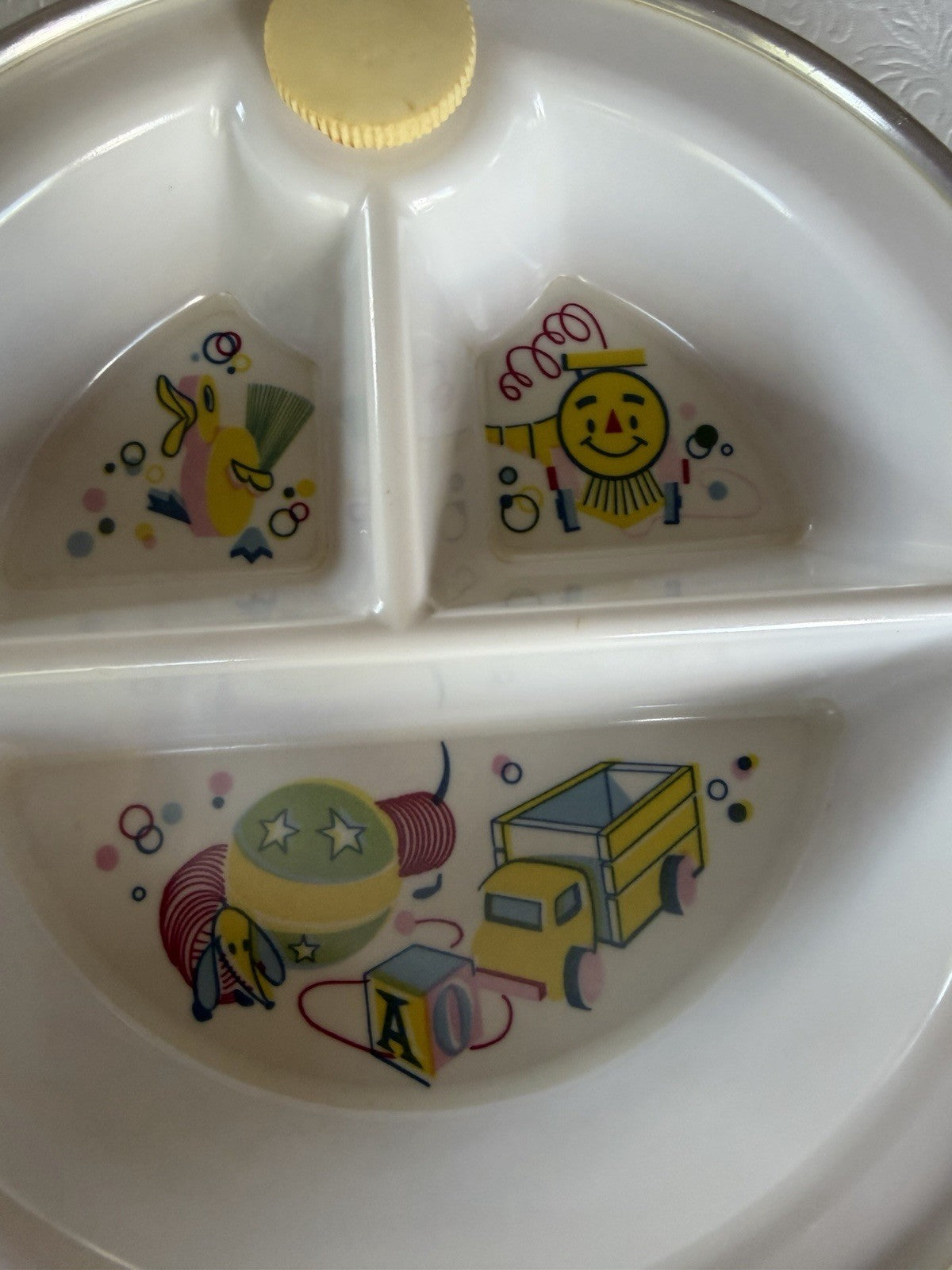 Vintage Baby Food Warmer Divided Dish Boy Girl Yellow Screw Plug Nursery Feeding