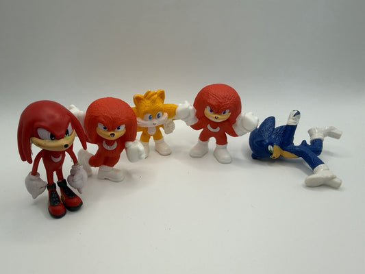 Sonic The Hedgehog Action Figures Lot of 5 Knuckles Tails Sonic Sega Mini Toys