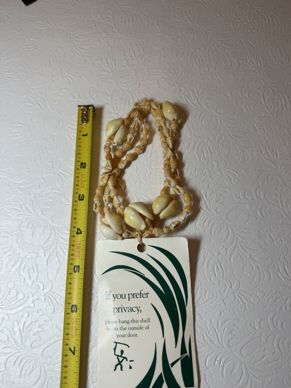 Vintage Grand Hyatt Kauai Hawaii Do Not Disturb Door Hanger Shell Lei Kapu Sign