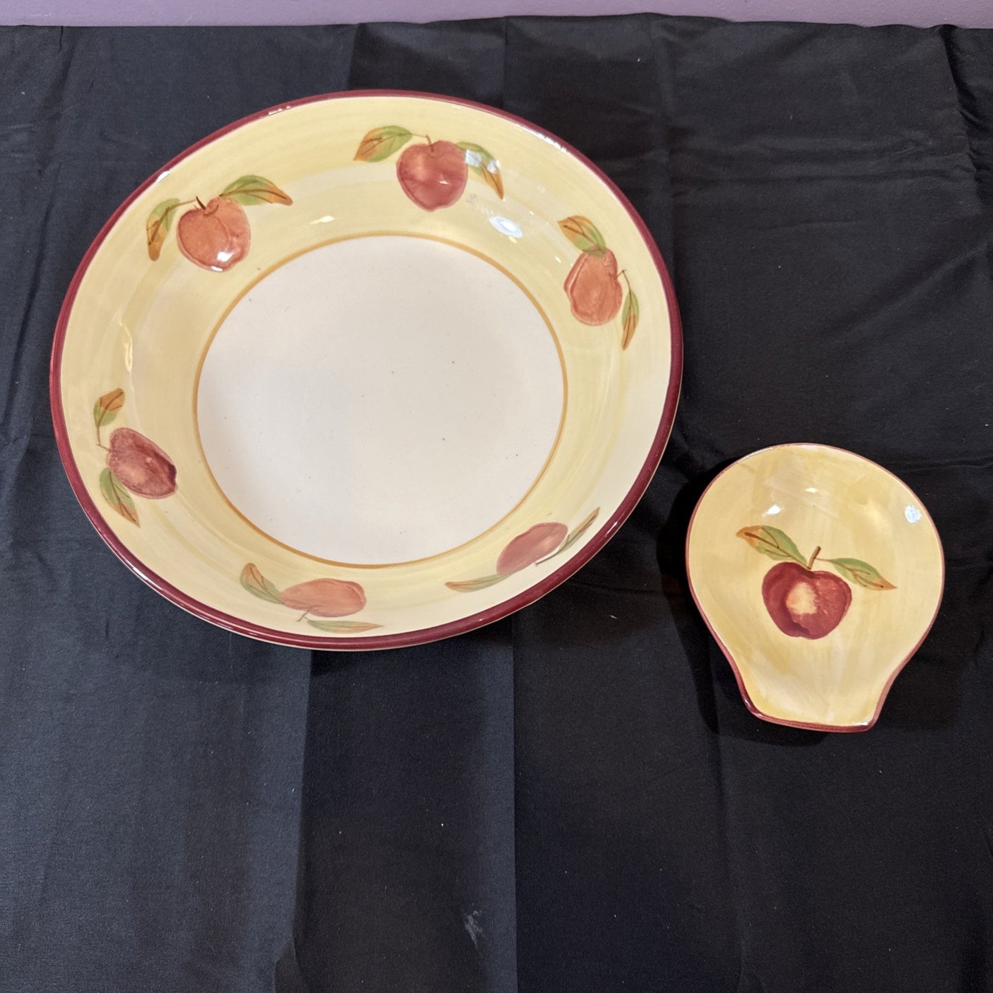 Hartstone Pottery Lot 13” Pasta Serving Bowl And Side Plate Apple Design