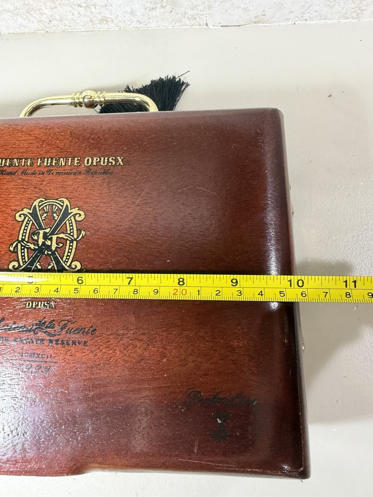 Arturo Fuente OpusX Chateau Rare Estate Reserve Wood Cigar Box Briefcase Handle