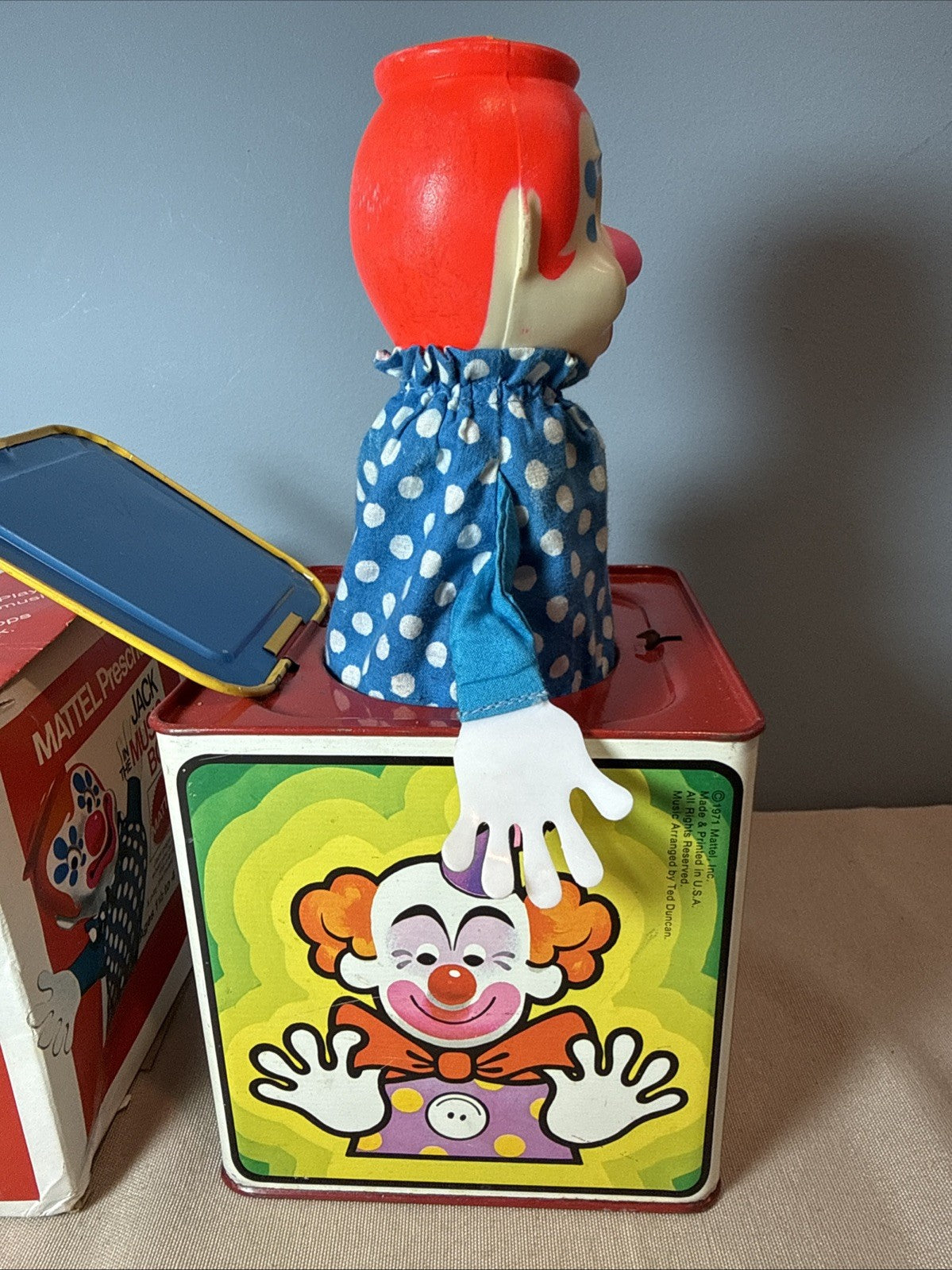Vintage Rare In Box 1972 Mattel Jack In The Music Box WORKS Nose Wear