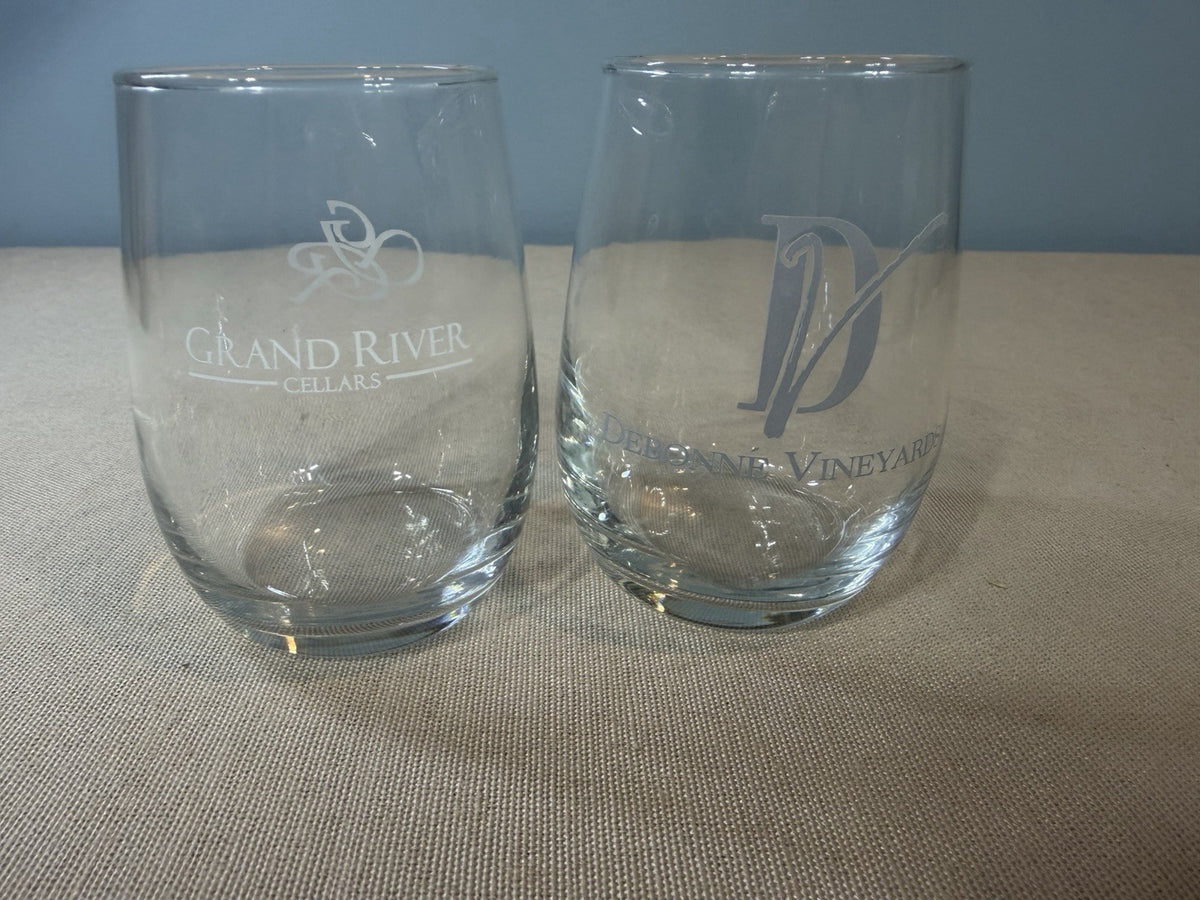 Grand Traverse Debonne GRV Etched Stemless Wine Glasses Lot 4 Tasting Tumblers