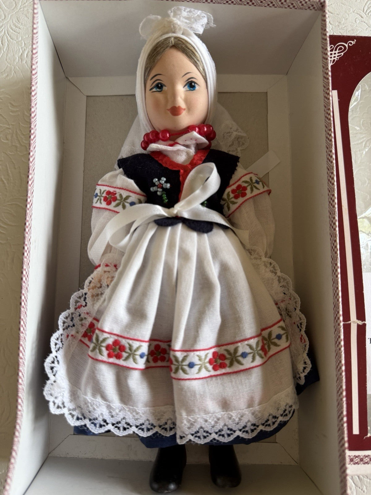 Vintage Kasia Poland Folk Art Doll Rzeszow Traditional Costume Boxed 8.5"