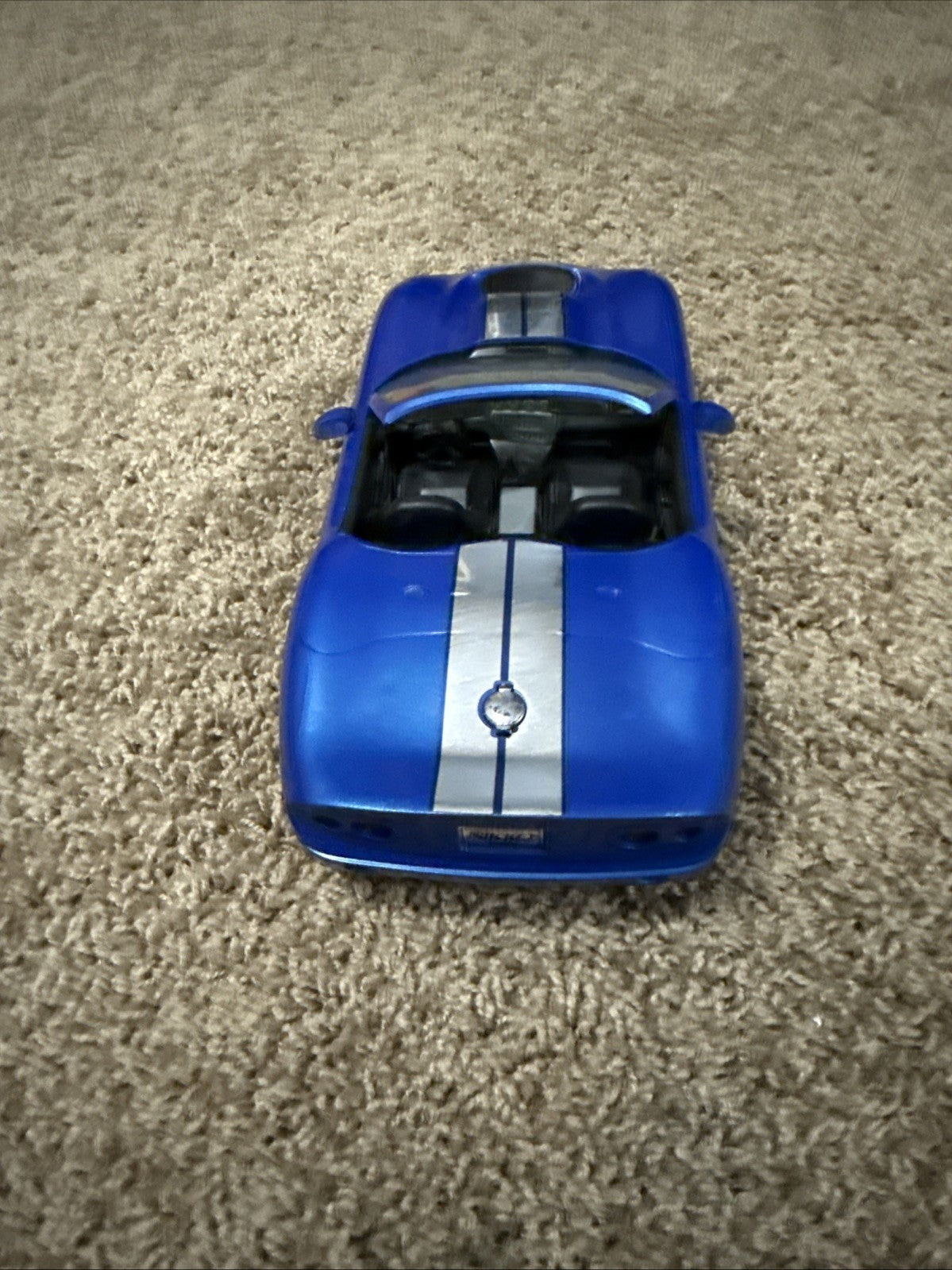 2001 New Ray Shelby Series 1 Diecast Sports Car Blue 132 Scale
