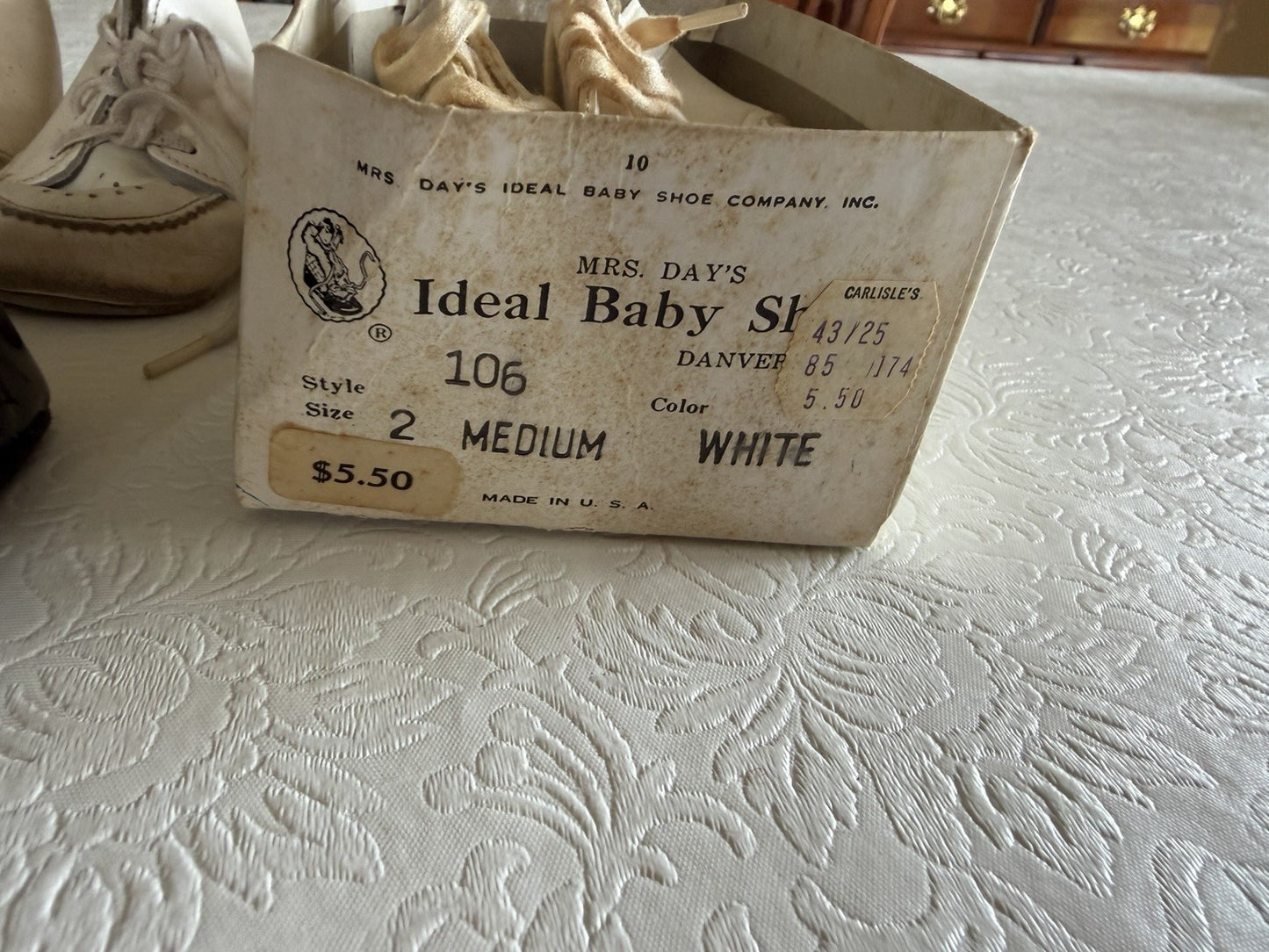 Vintage Baby Shoes Lot of 5 Ideal Cherry Box White Black Sandals Infant Display