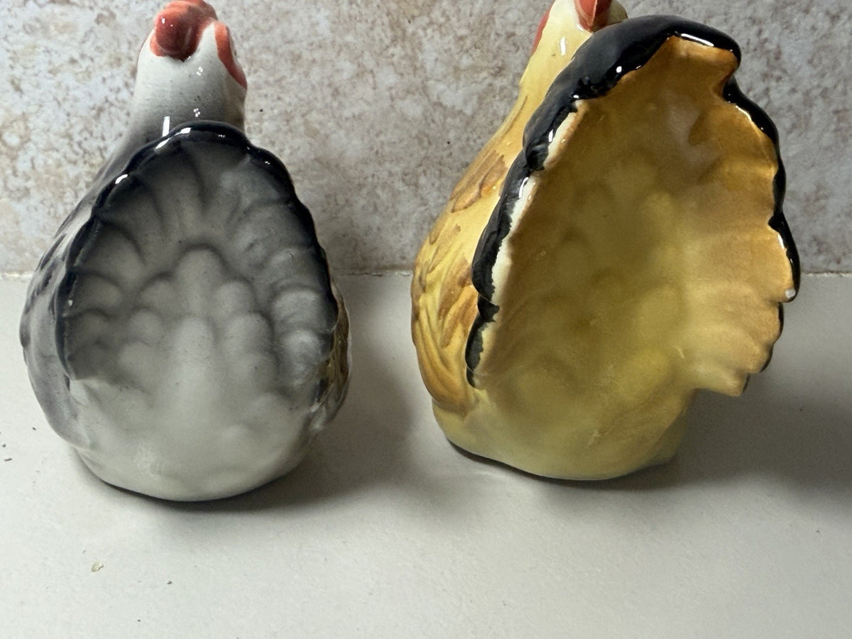 Vintage Otagiri Japan Ceramic Rooster Hen Salt Pepper Shakers Hand Crafted Pair