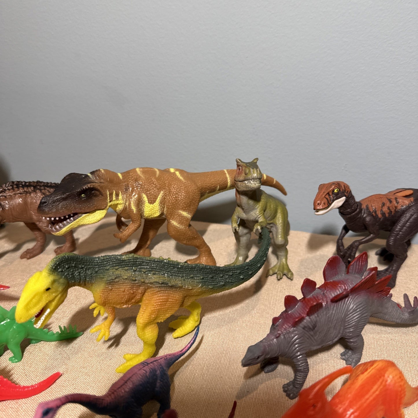 Toy Dinosaur Figure Lot 39 Vintage Modern Mixed Sizes Plastic Animals