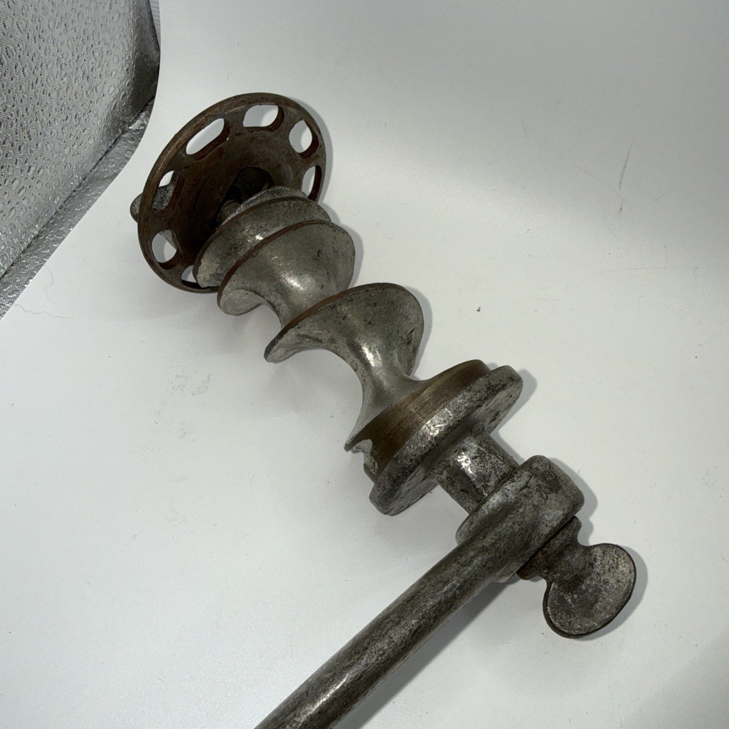 Vintage E.C. Simmons Keen Kutter Cast Iron Meat Grinder Food Chopper KK21/2