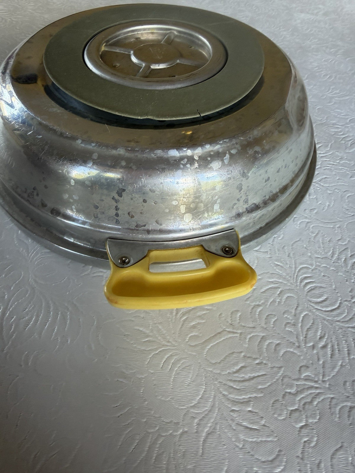 Vintage Baby Food Warmer Divided Dish Boy Girl Yellow Screw Plug Nursery Feeding
