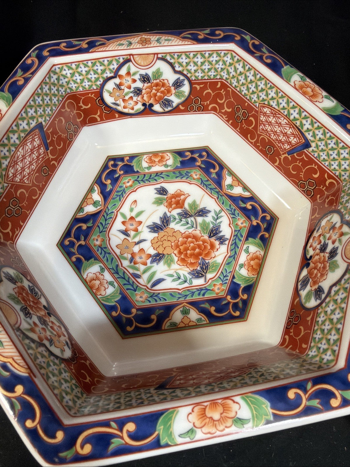 1982 Japanese Imari Porcelain Hexagonal Bowls Set 10” 8” Mann