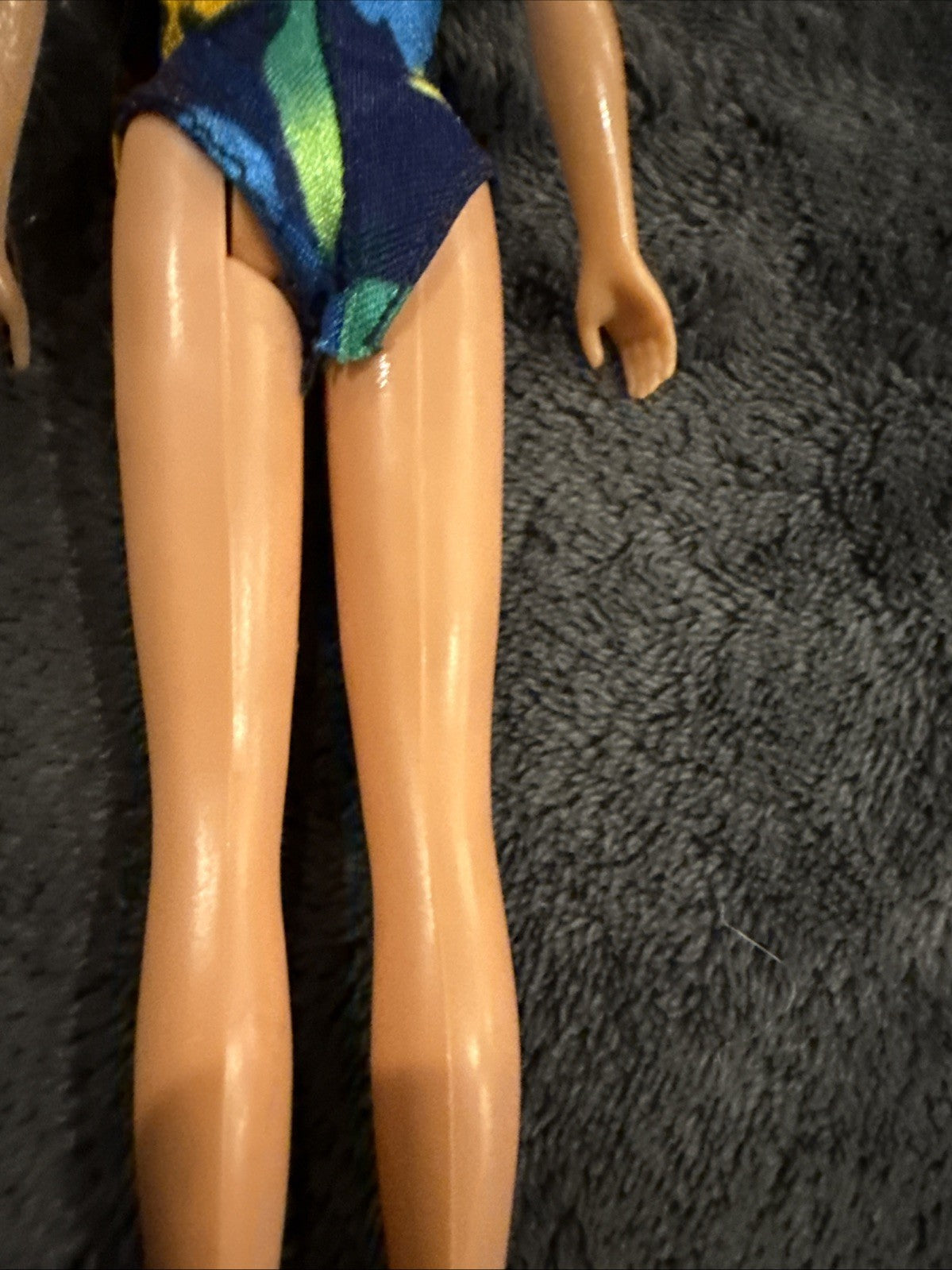 Vintage 1985 Mattel Tropical Skipper Barbie Doll Blonde Yellow Blue Swimsuit